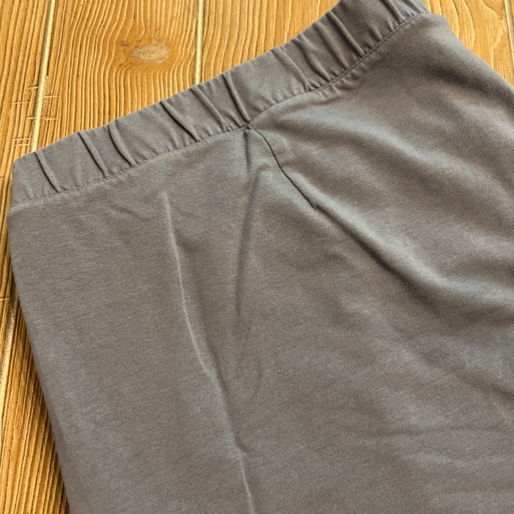 Shorts - Picture 2 of 2